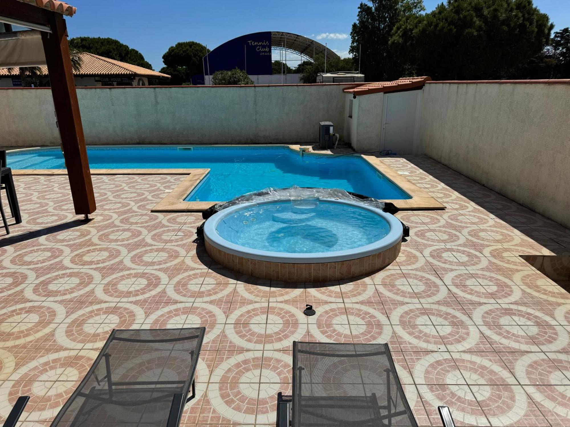 Villa La Lagune Piscine Et Spa Prives 8 Couchages Parking Prive Et Borne De Recharge Electrique Le Barcarès Chambre photo